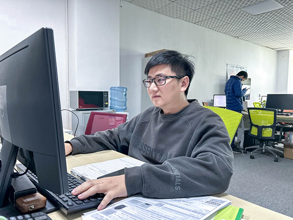厂房车间