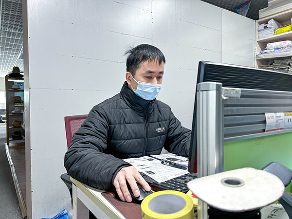 厂房车间